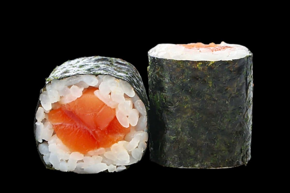 Salmon Hosomaki Roll