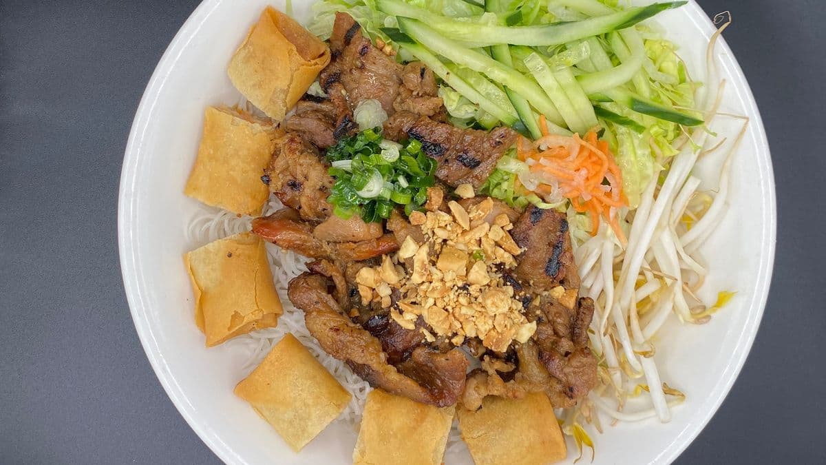 32E. Pork, Beef, Chicken and Spring Rolls
