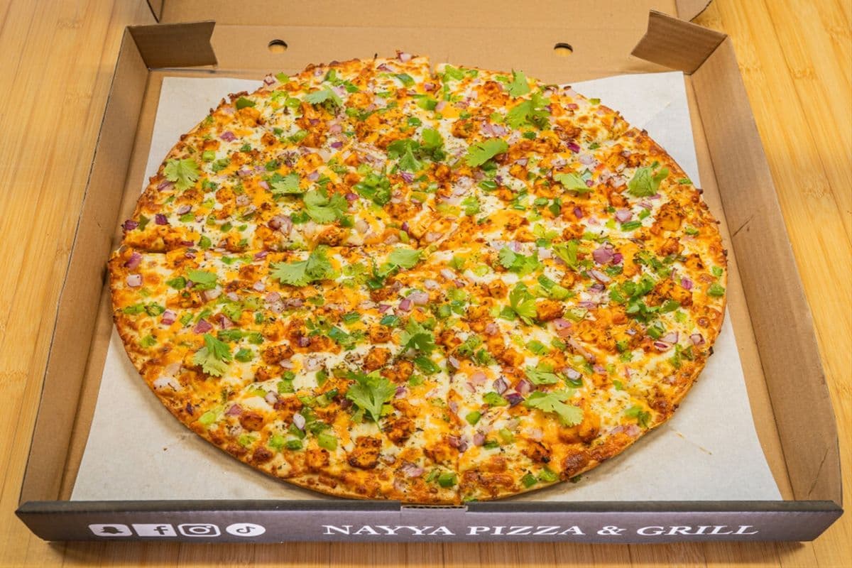 18" Extra-Large Shahi Paneer Pizza