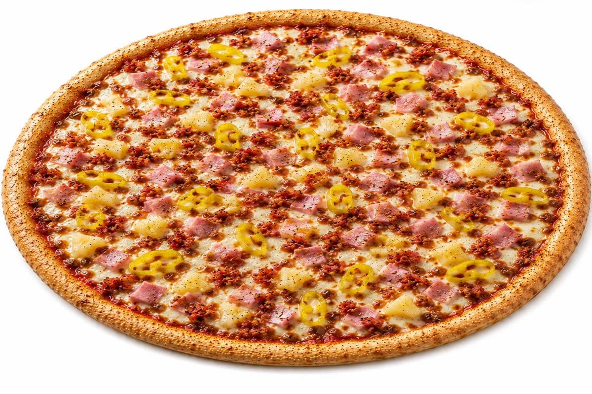 Spicy Hawaiian Pizza