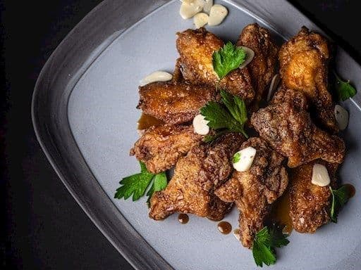 Wingerie Honey Garlic / Wingerie miel et ail