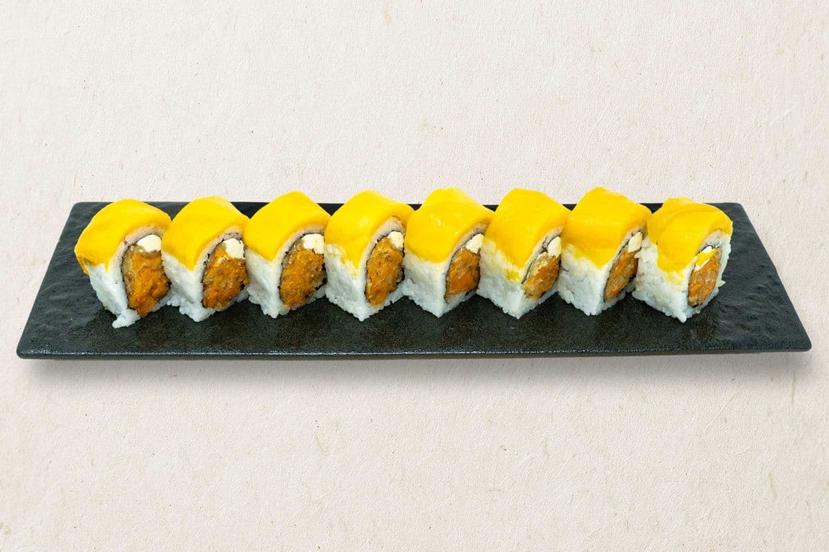 Yummy Mango Roll (8 pcs)