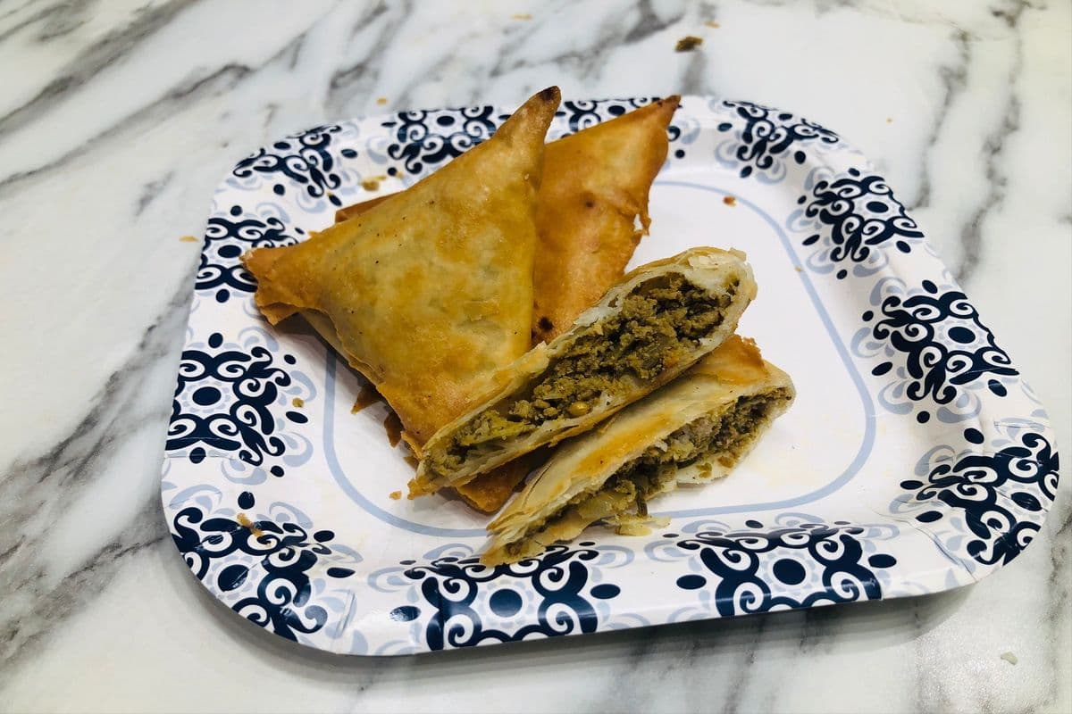 Samosa Veg / Chicken / Beef (3 pcs)