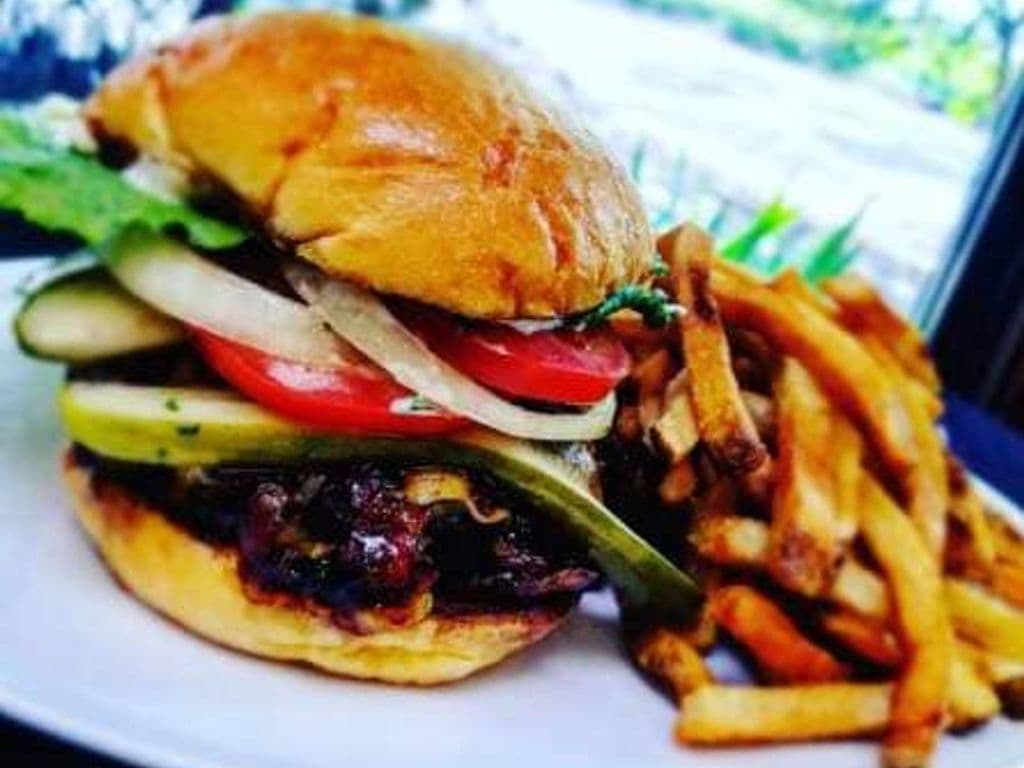 Wagyu Burger Dinner