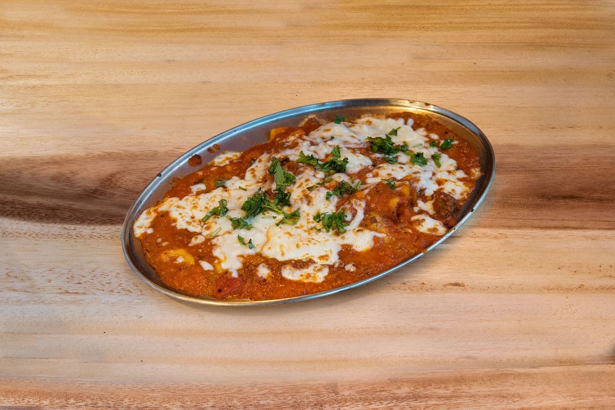 Traditional Italian Lasagna