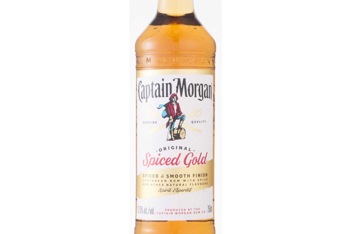 Captain Morgan Gold Rum (750 ml) (1 x 750 ml)