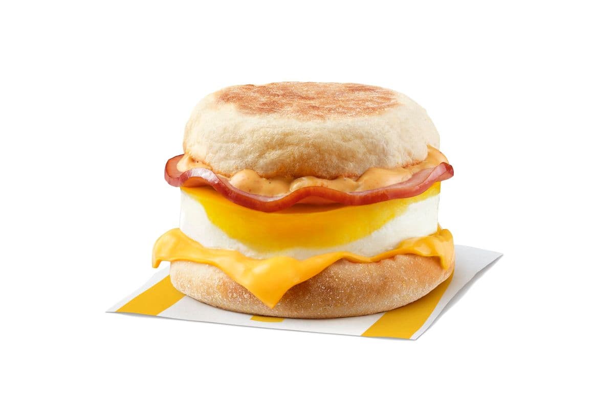 Frank’s RedHot Creamy Garlic Egg McMuffin [320.0 Cals]