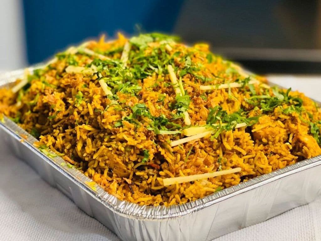 Chk Biryani Party tray 10-12 people