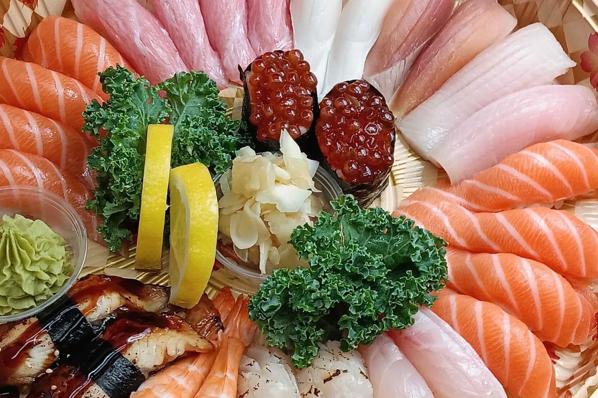 T.11 Prime Sushi Tray (28pcs)