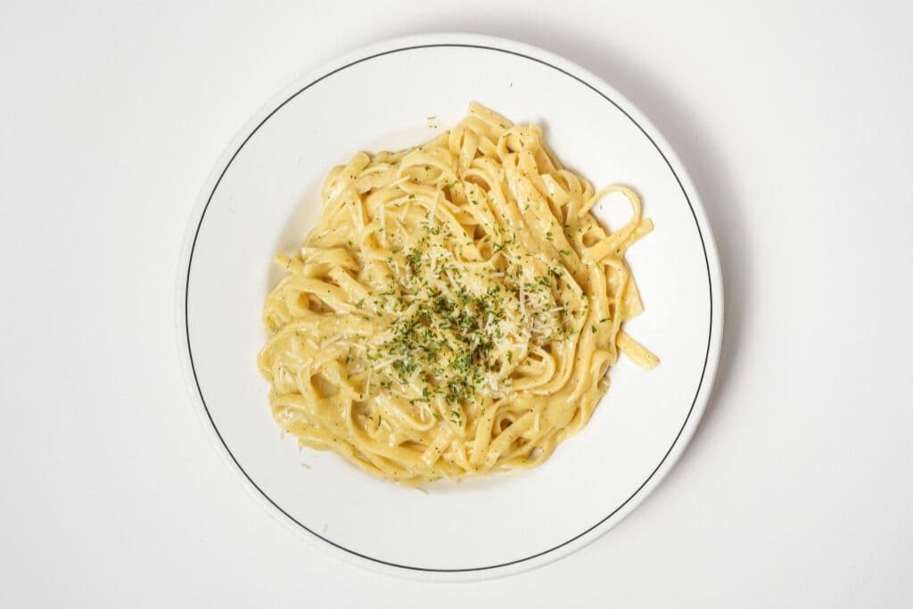 Pasta  Fettuccine Alfredo