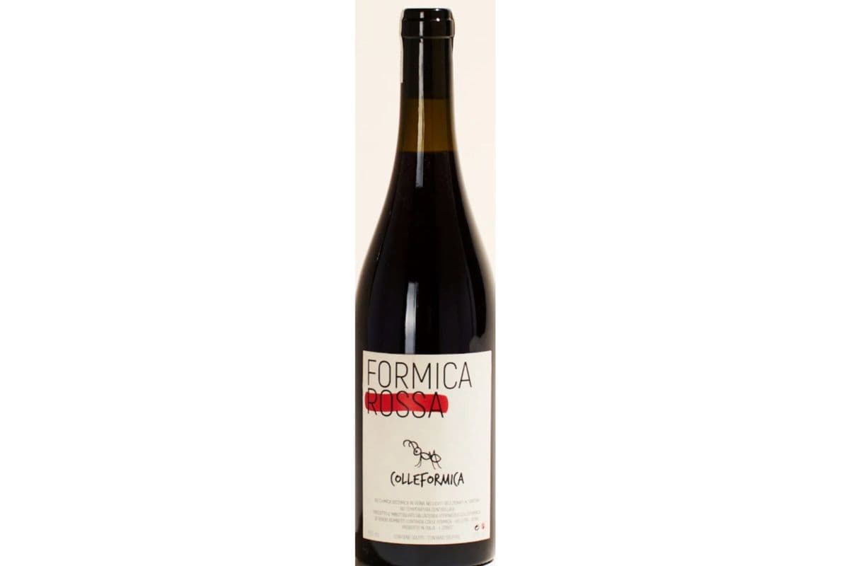 Formica Rossa - Sangiovese Italy - Organic vineyard and Sustainable Volcanic soil (1 x 750 ml)