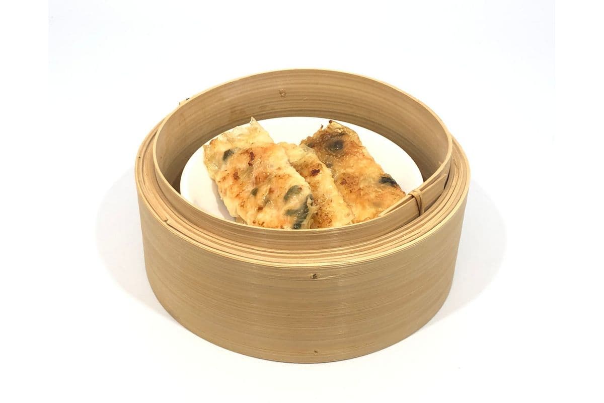 439. Deep Fried Stuffed Bean Curd Rolls with Shrimp 鮮蝦腐皮卷