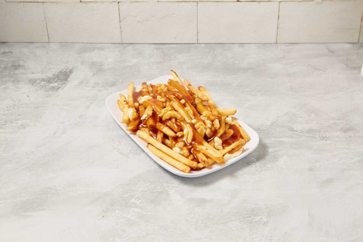 Classic Poutine