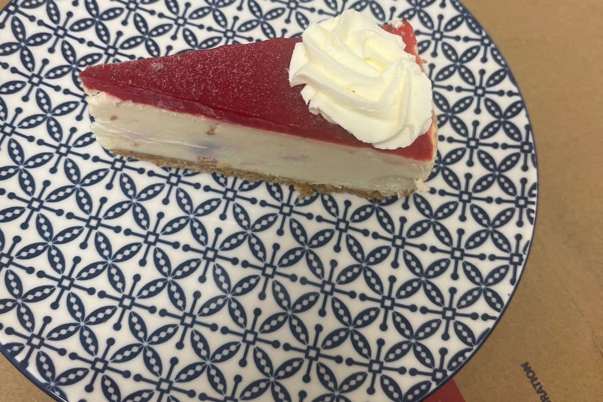 Mixed berry (113g) (380 Cal)
