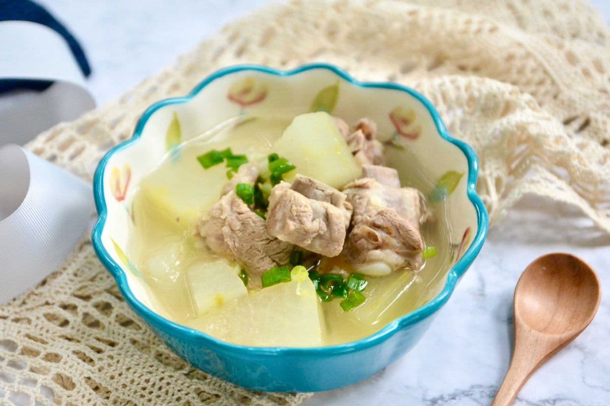 Pork Ribs with Wintermelon Soup 冬瓜排骨汤