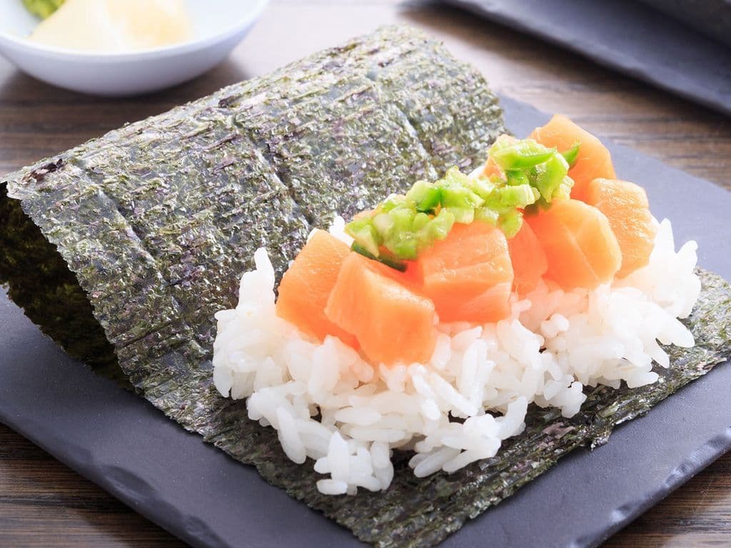 Salmon Jalapeno Temaki