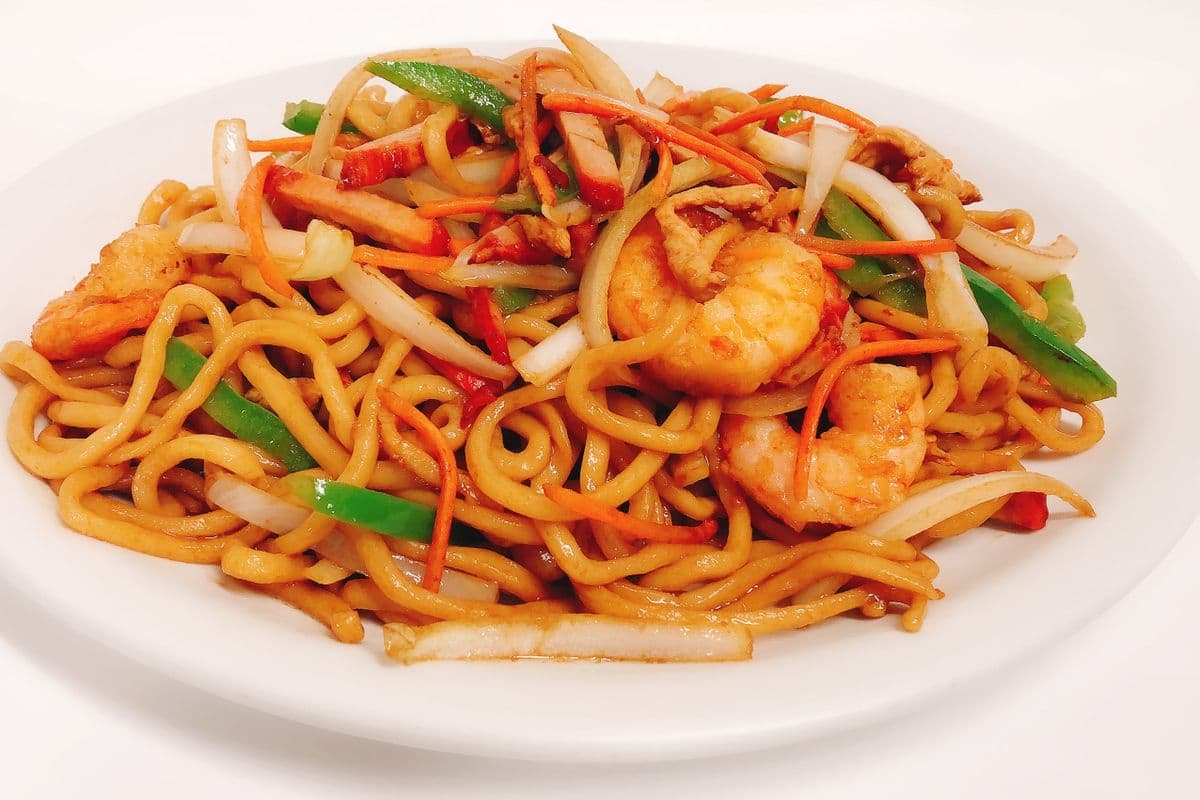 98. Sumhay Round Noodle Chow Mein