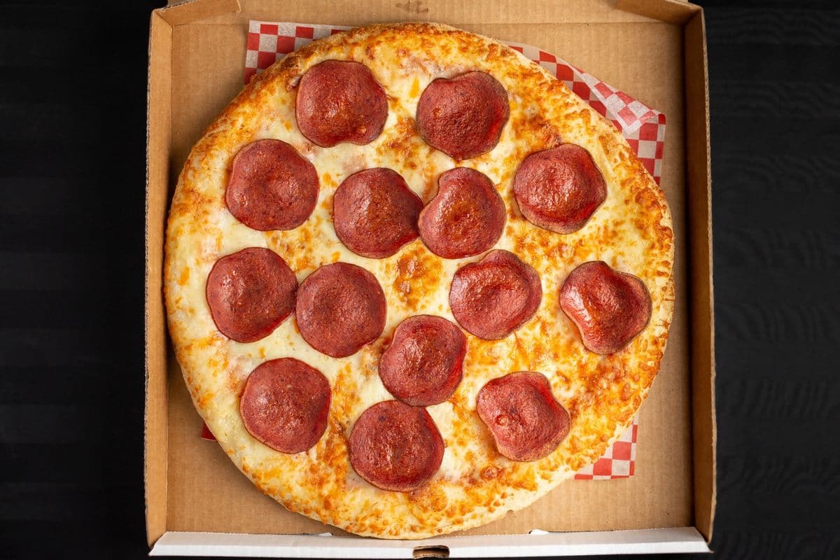 12" Medium Halal Pepperoni