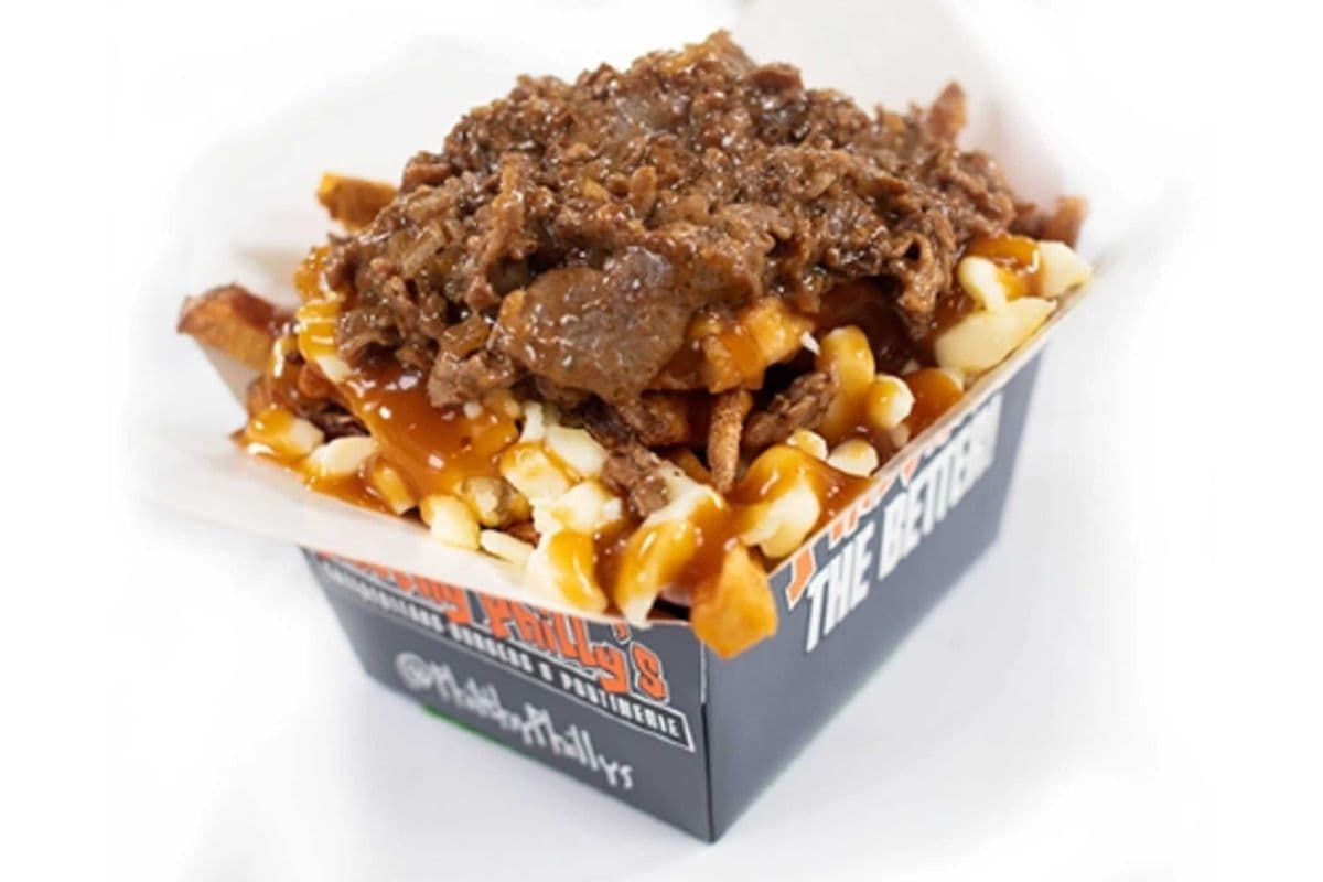 Peppercorn Steak Poutine
