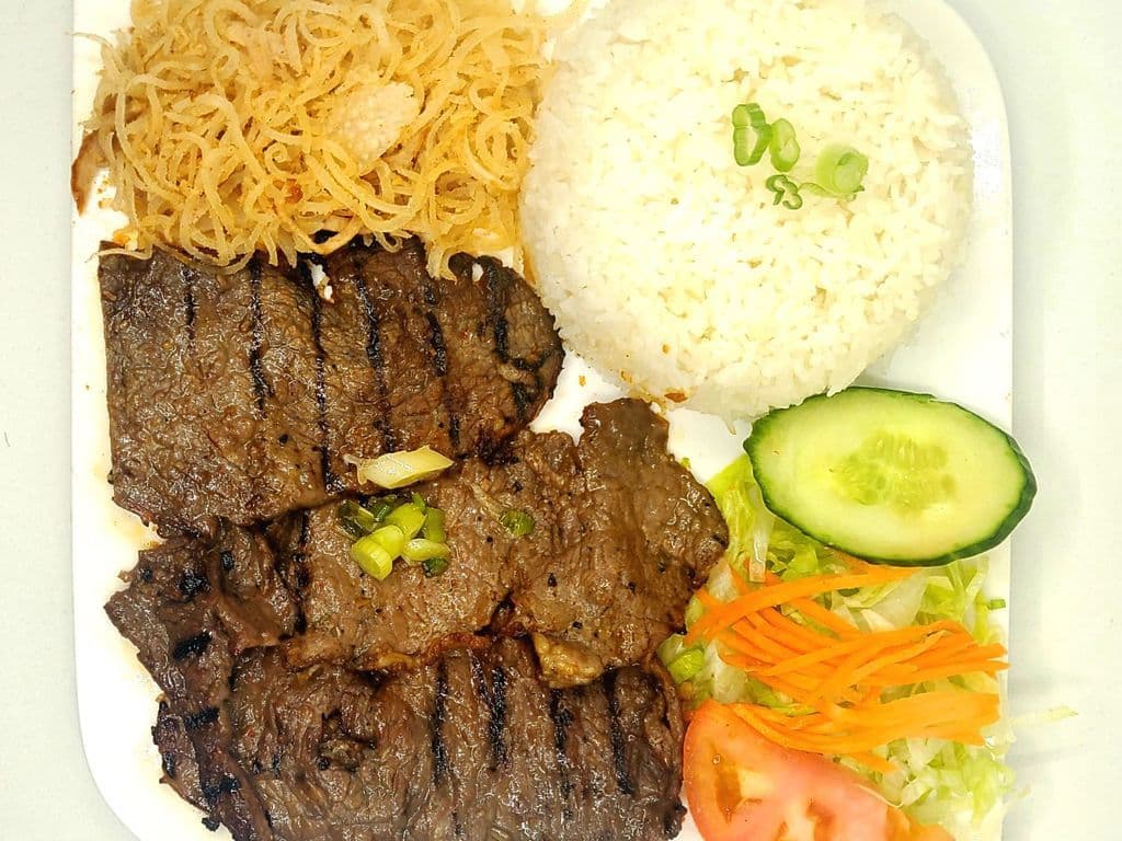 C9. Com Bo Nuong Bi - Marinated Beef, Fried Bean Curd