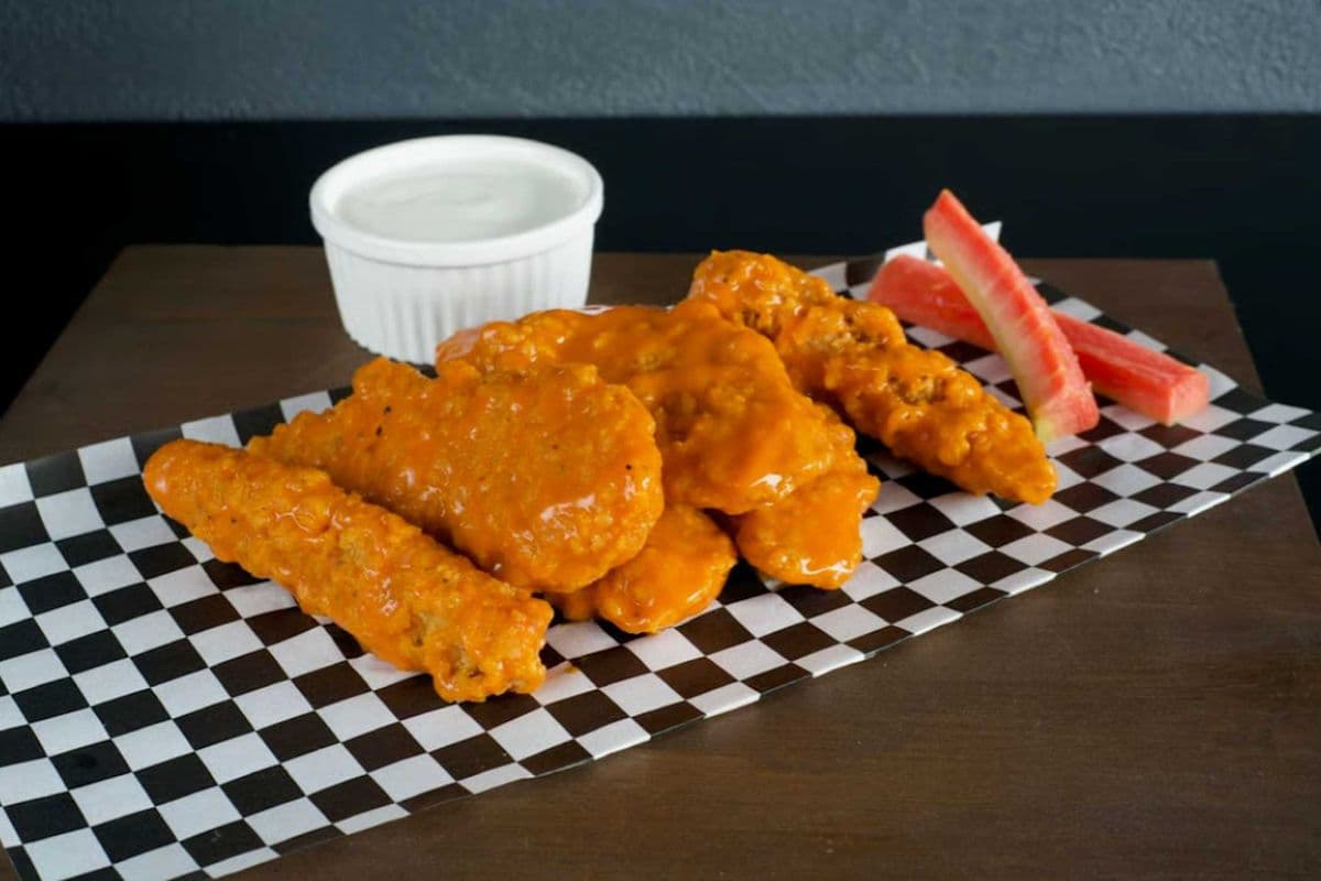 Boneless Wings (1 lb)