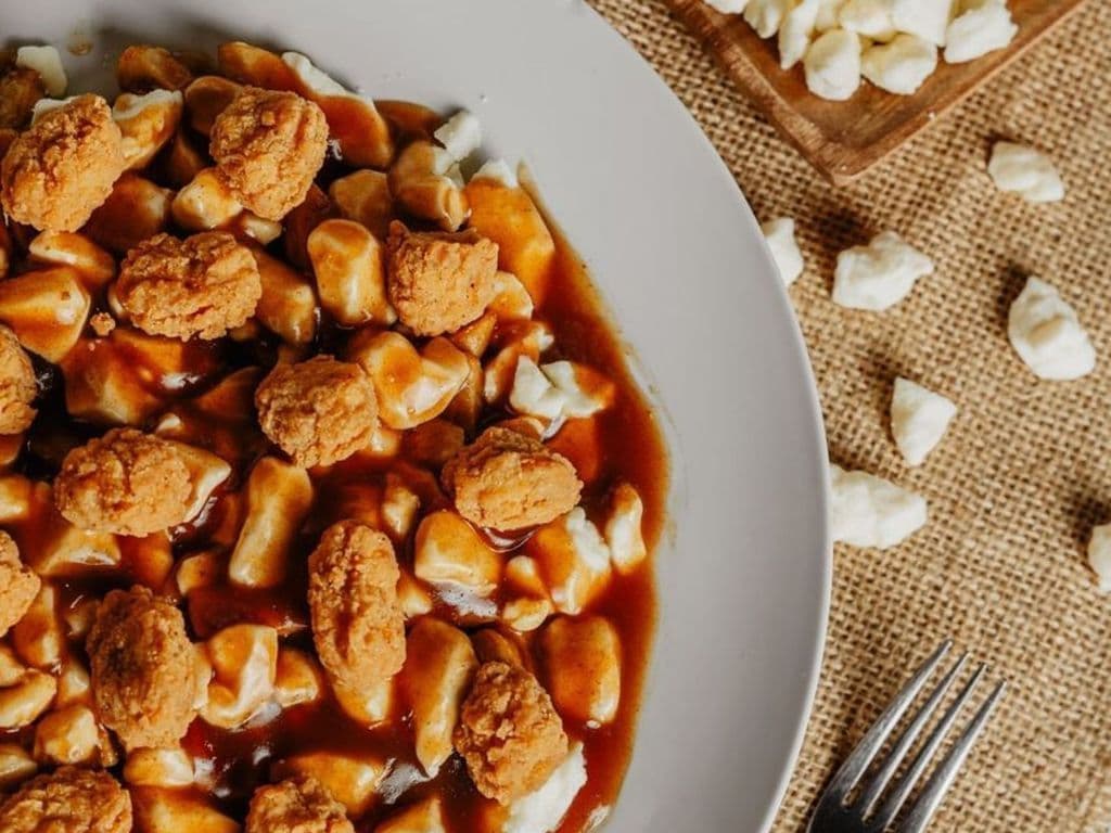Poutine Poulet Popcorn / Popcorn Chicken Poutine