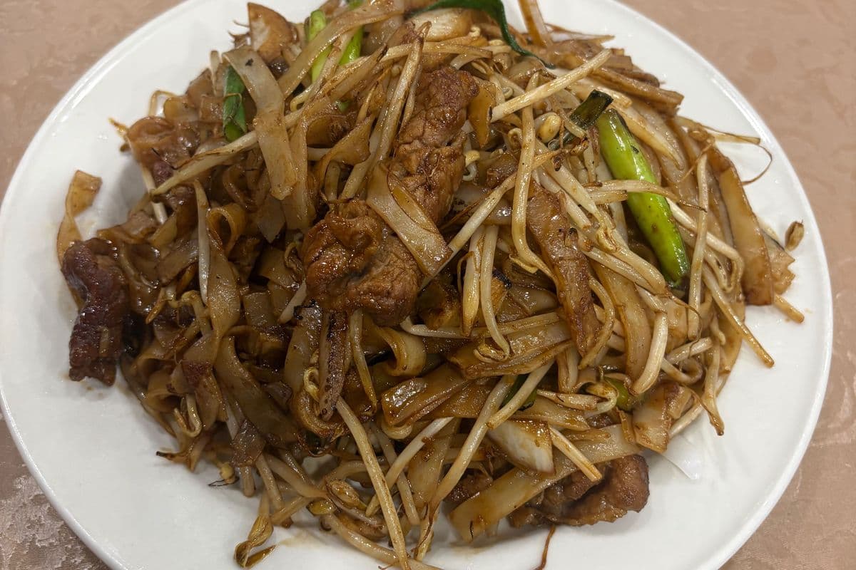 86. Beef Fried Ho Fun