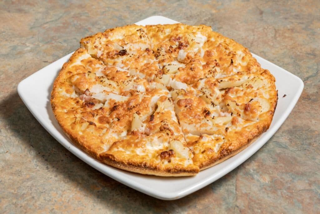 10" Small Grilled Chicken Alfredo Pizza