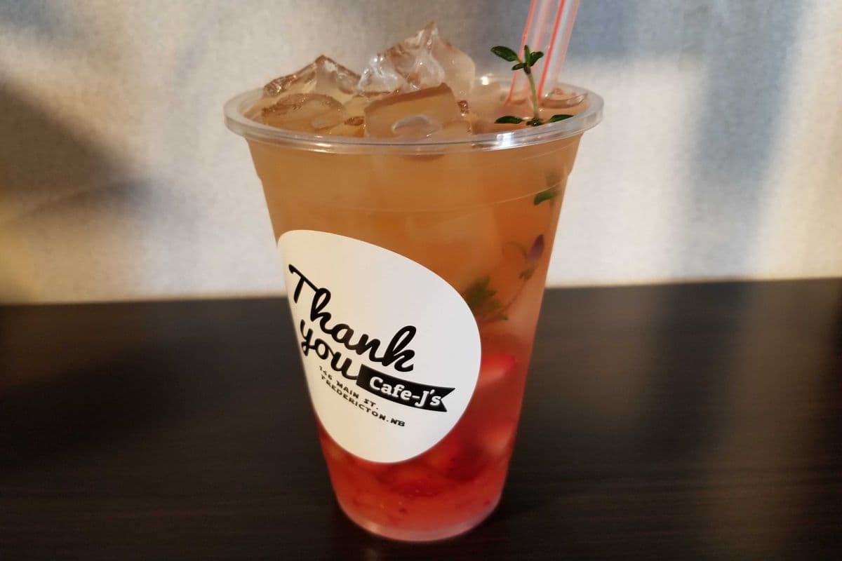 Strawberry Black Tea