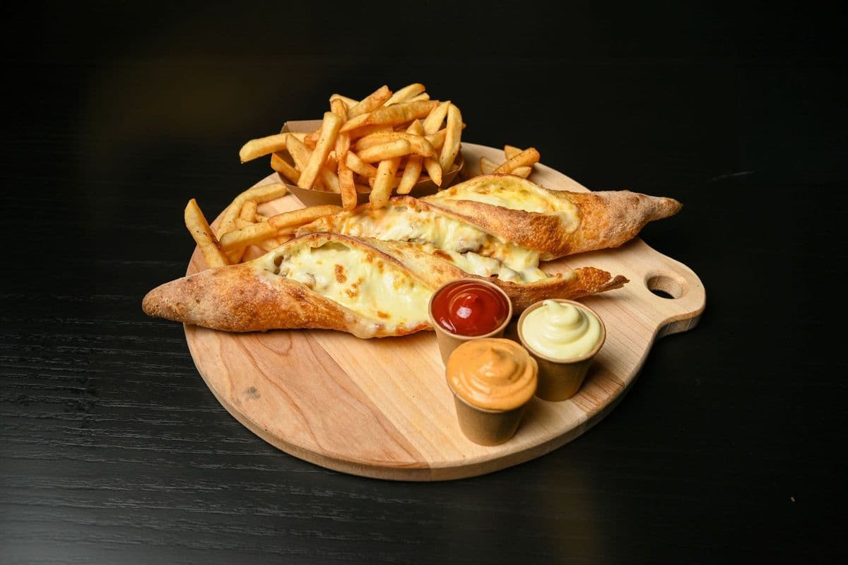 Trio Baguette Farcie Viande Hachée / Stuffed Baguette Trio Minced Meat