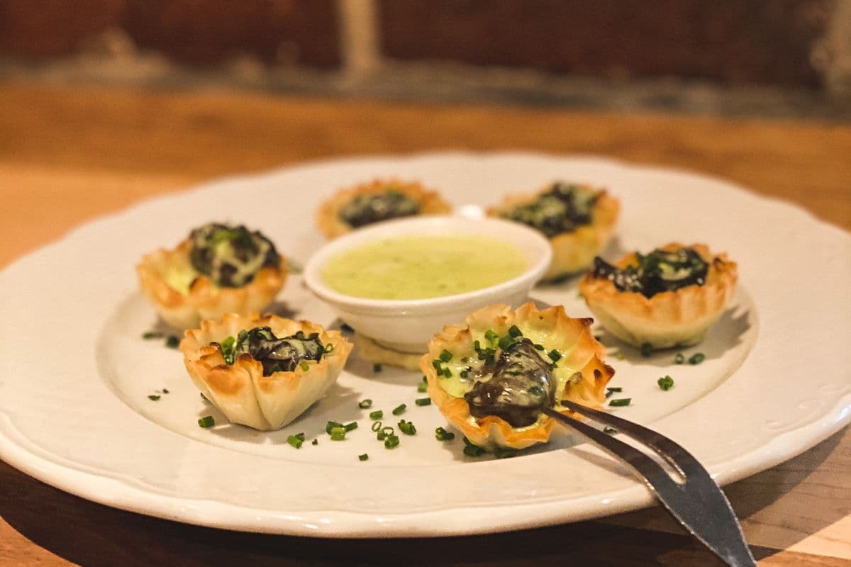 Gros escargots de bourgogne / Burgundy Escargots