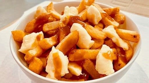 Grande / Large Poutine