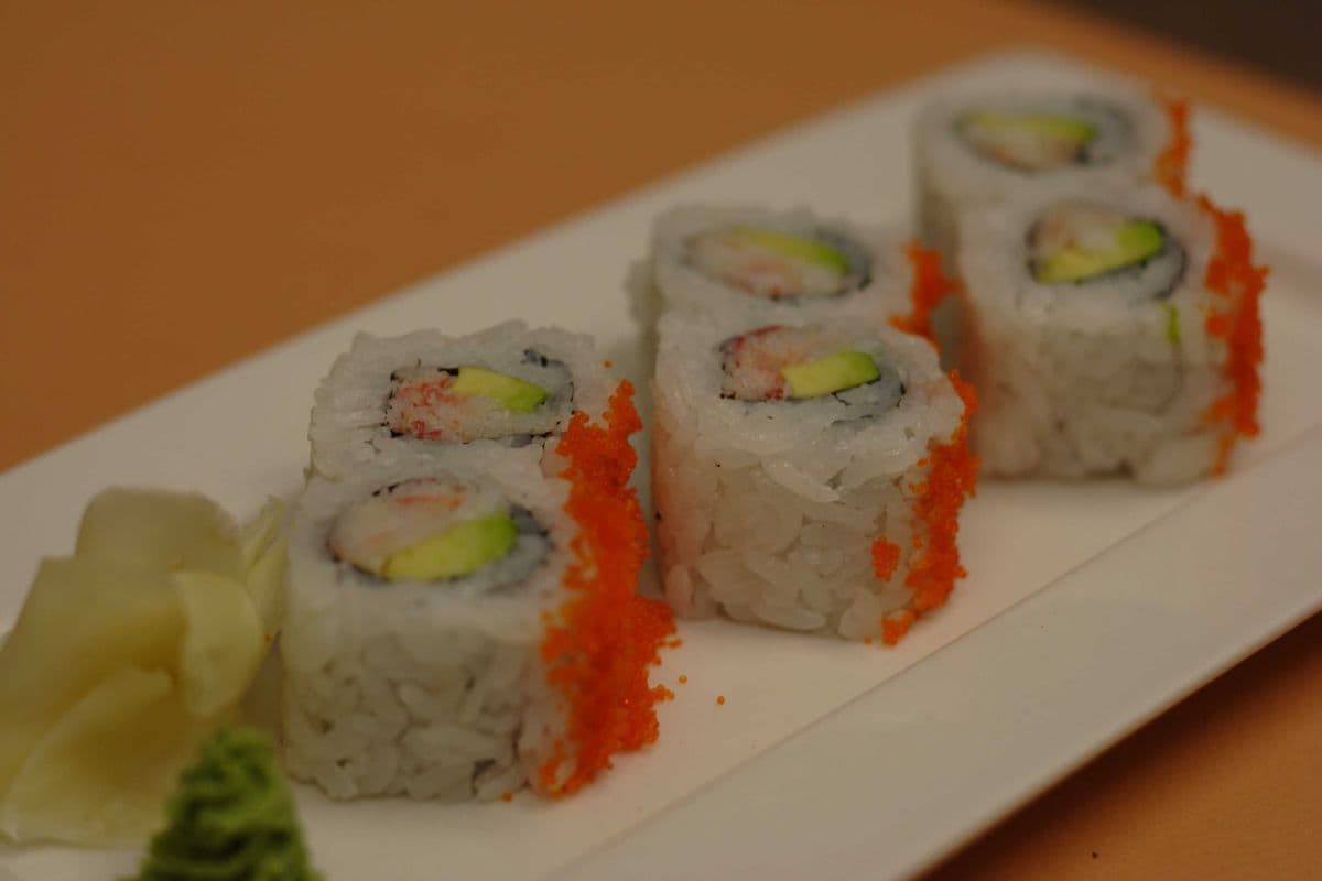 Special California Roll (8 pcs)
