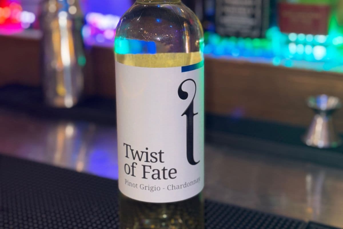 Twist Of Fate Canada White (1 x 750ml)