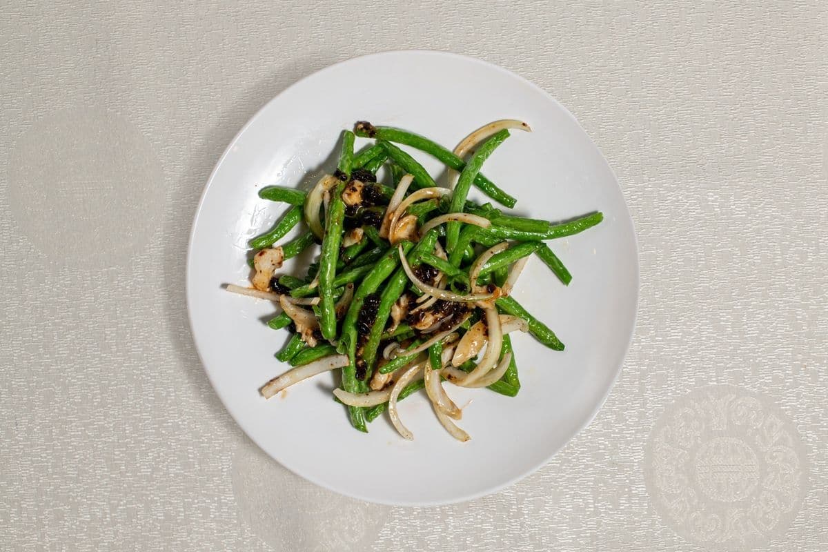 Stir-Fry Green Beans with Mixed Chicken