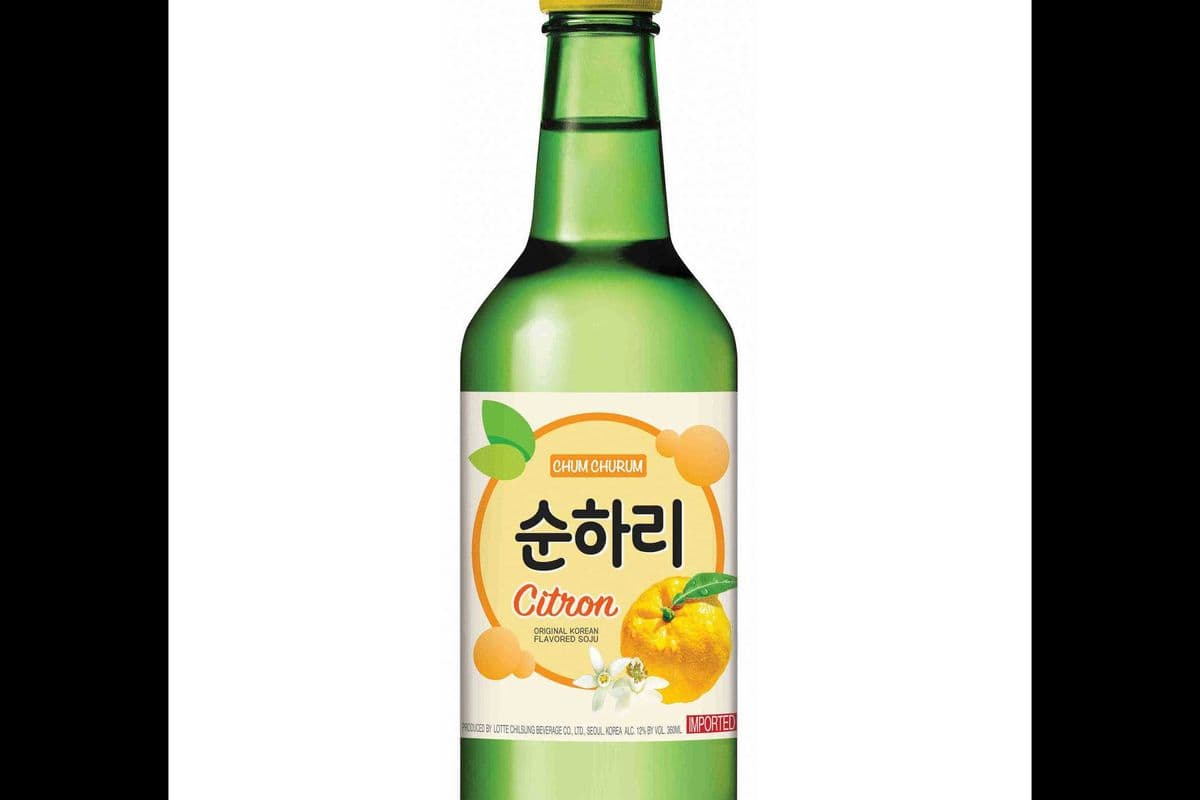 Chum Churum Citron - Soju (360 ml Bottle) (1 x 360ML)