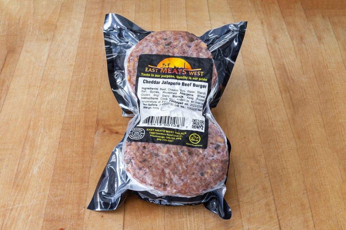 Cheddar Jalapeno Beef Burger (Pack of 8) (800 g)