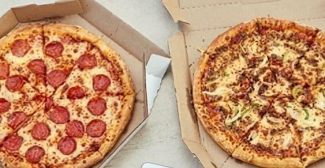 2 Pizzas COMBO DELUXE— 2x Petite