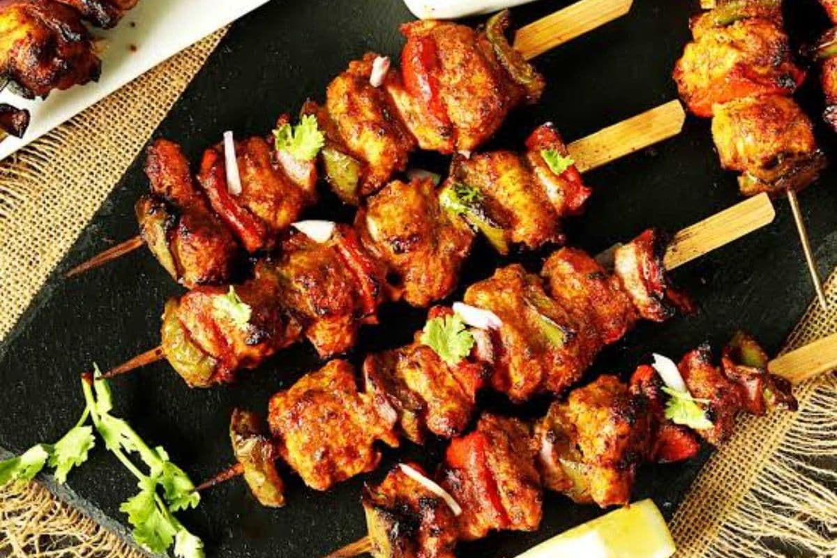 Masala Chicken Tikka ( TANDOORI )