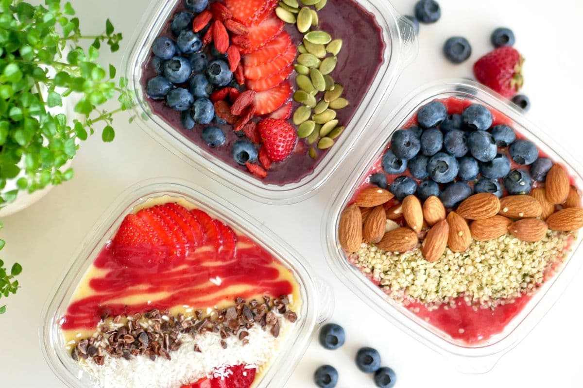 Rosy Rocket Smoothie Bowl