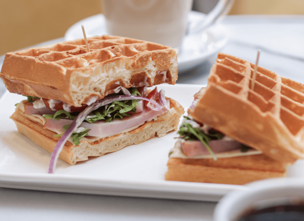 Gaufre sandwich au jambon / Ham Waffle Sandwich