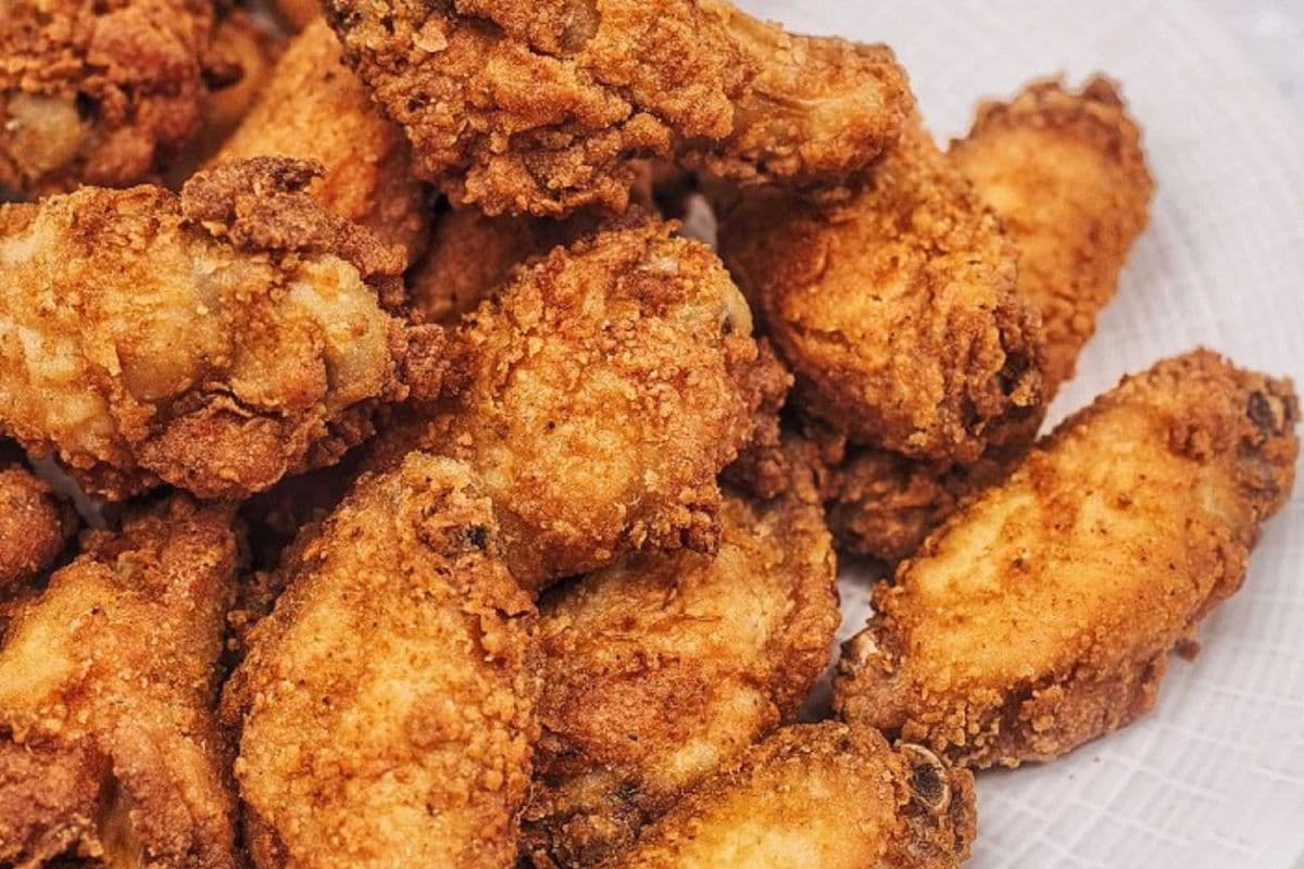 Crispy Chicken Wings 炸雞翼 ( 6 pcs 隻 )
