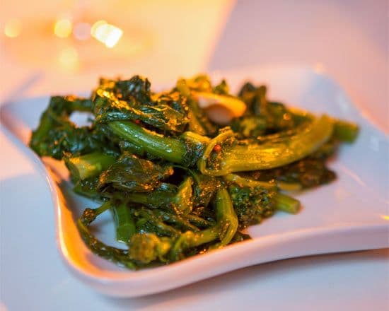 Family-Sized Rapini Sotto
