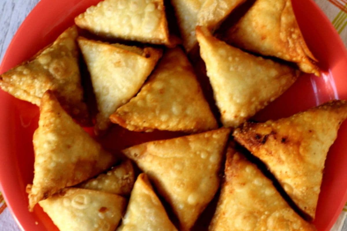 Small Samosa (2 pcs)