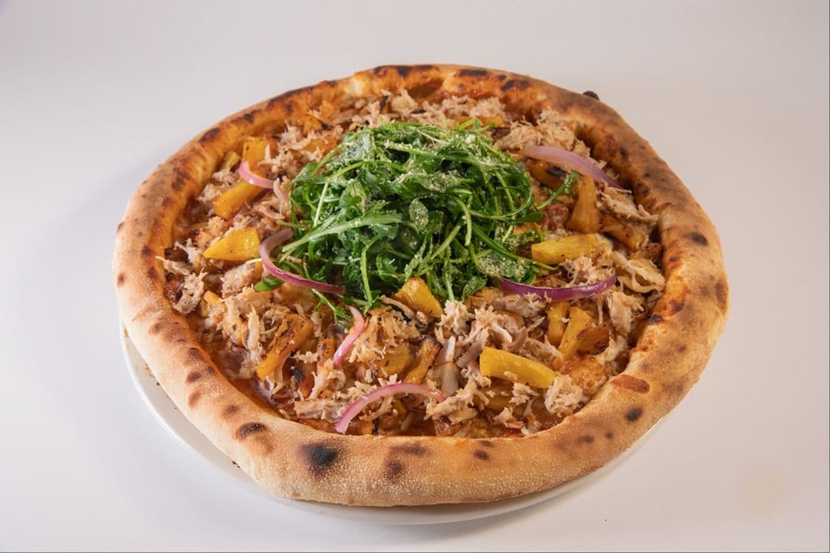 15"+ Grande Hawaiian Pulled Pork BBQ Pizza