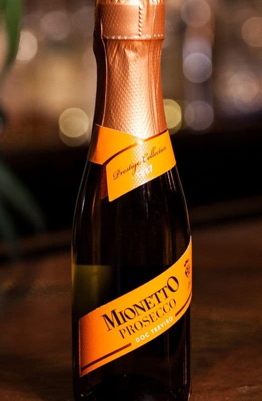 Wine Mionnetto Prosecco (200 ml)