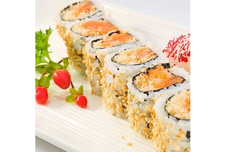 120. Spicy Salmon Roll