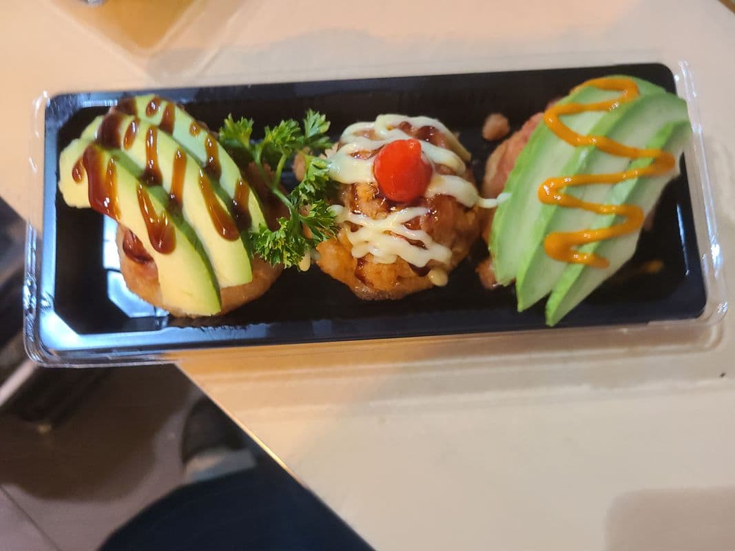 Sushi Pizza