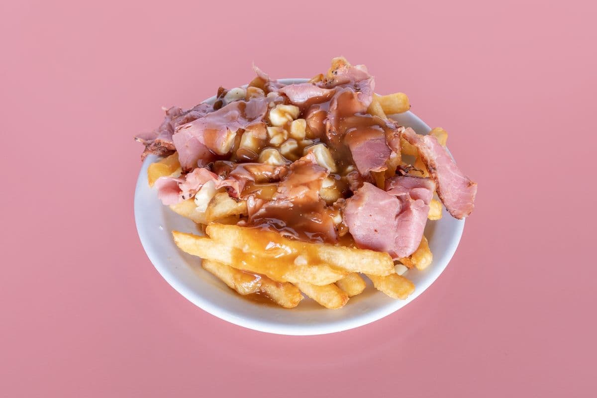 Large Smoked Meat Poutine