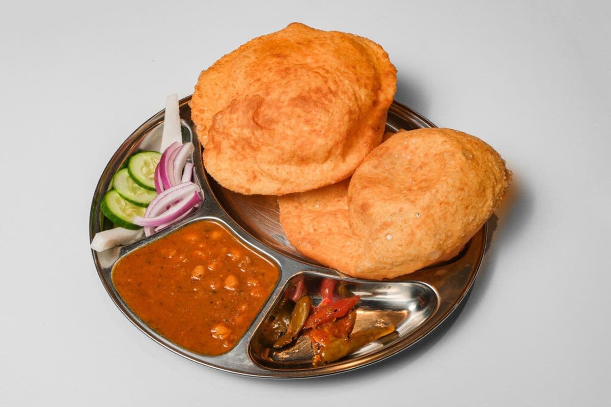 Chana Bhatura
